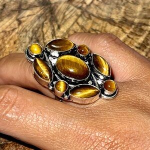 Beautiful Chatoyant Golden Brown Tigereye Ring Size 7